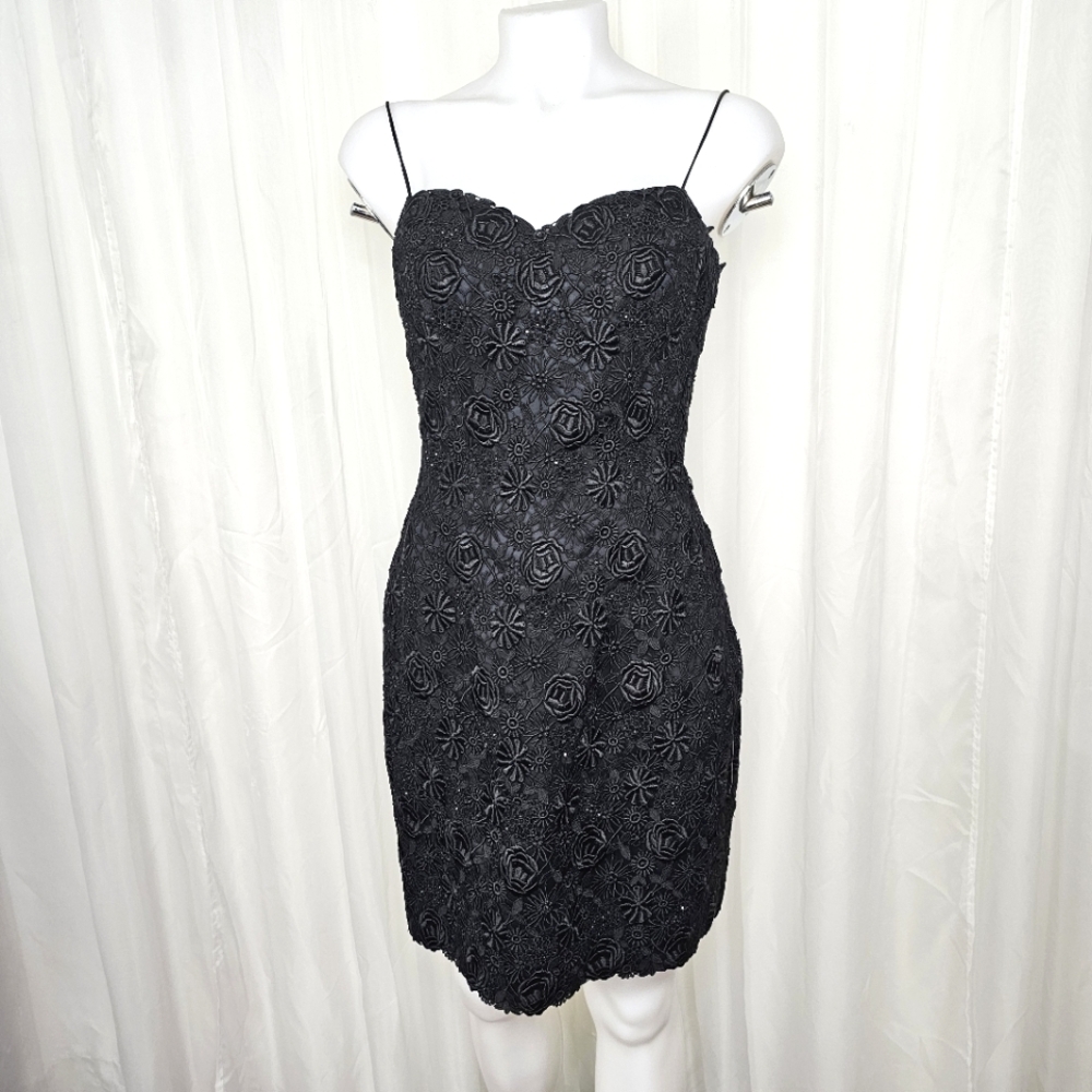 Helen Morley Black Floral Lace Applique Sweetheart Neckline Mini Dress 4